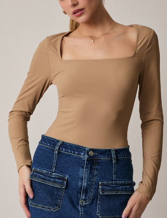 (SALE) Here For The Party Square Neckline Bodysuit (Tan)