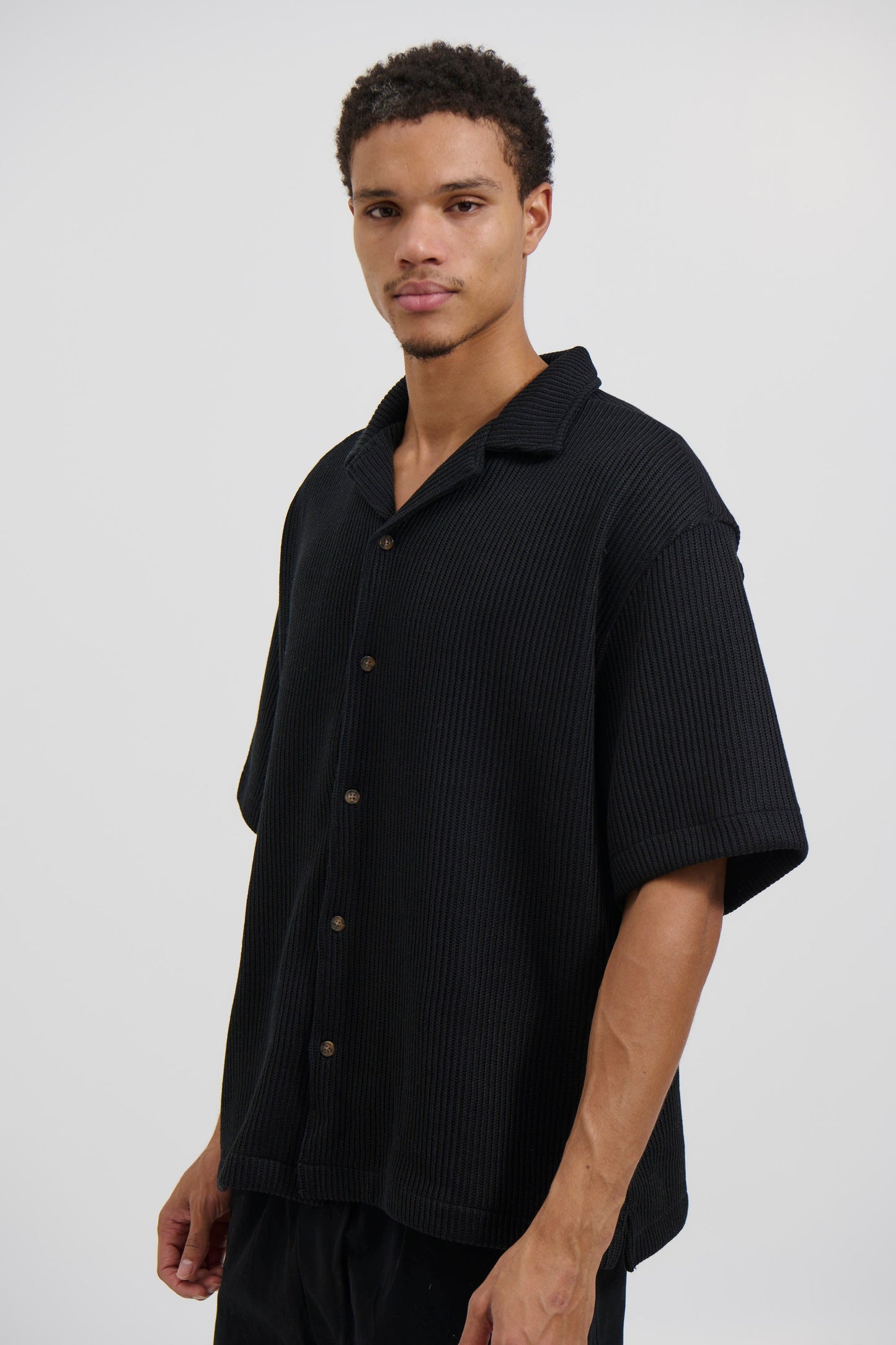 Chad Knitted Shirt Black - FINAL SALE