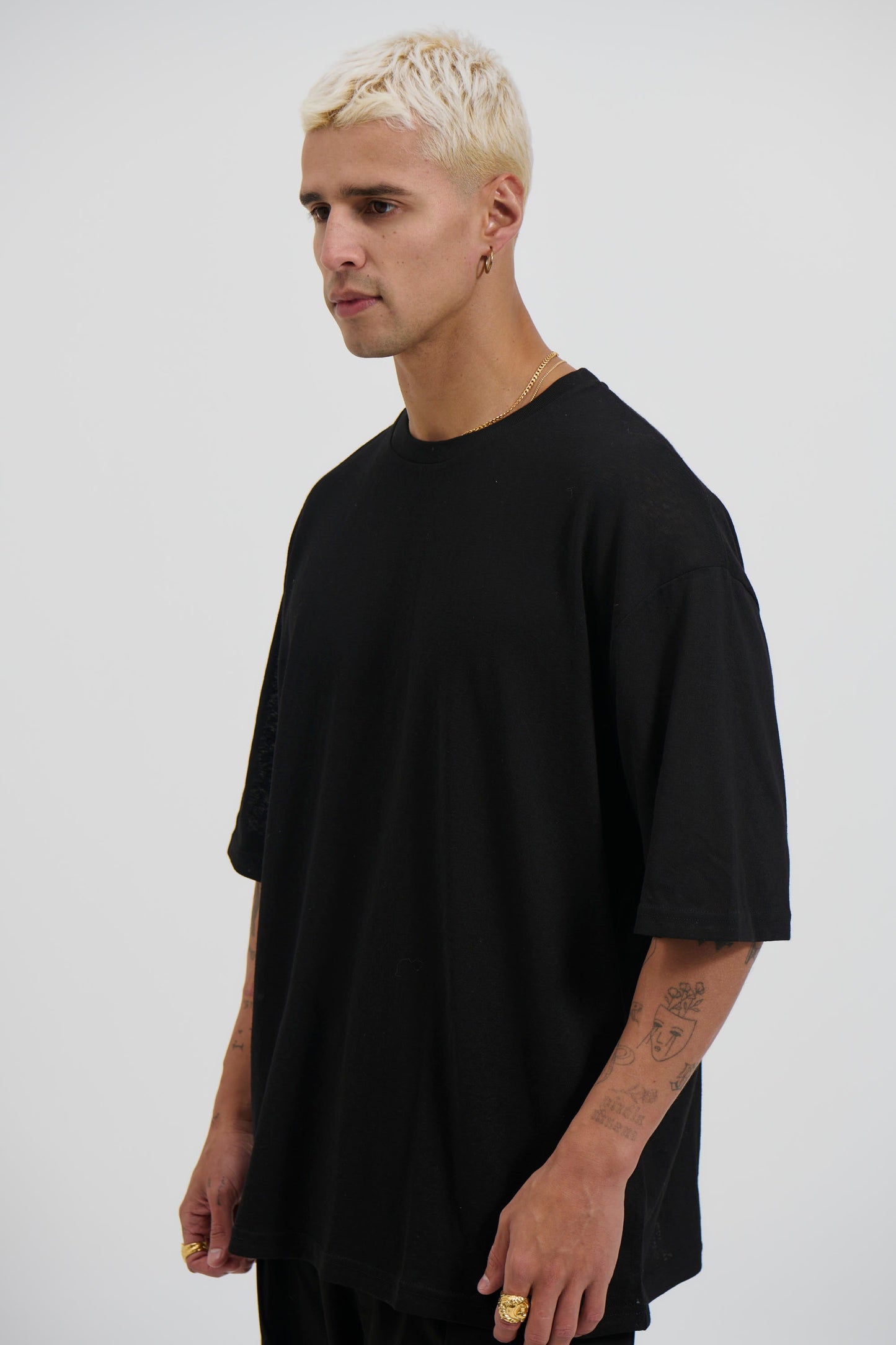 Lightweight Linen Look Tee Black - FINAL SALE