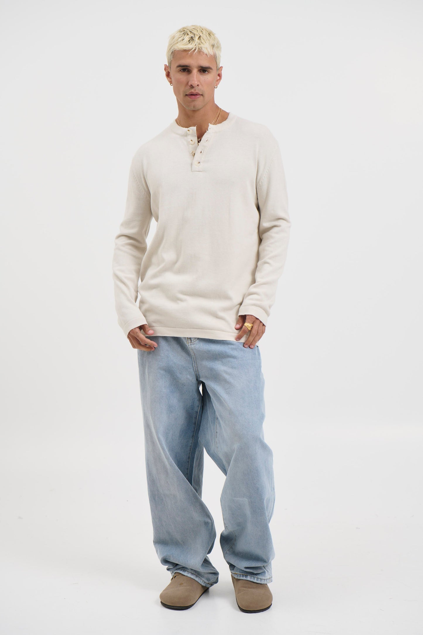 Jackson Fitted Henley Dove