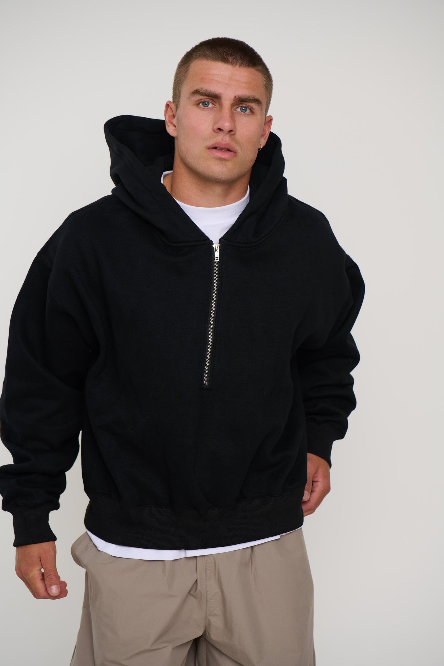 Half Zip Heavyweight Hood Black - FINAL SALE
