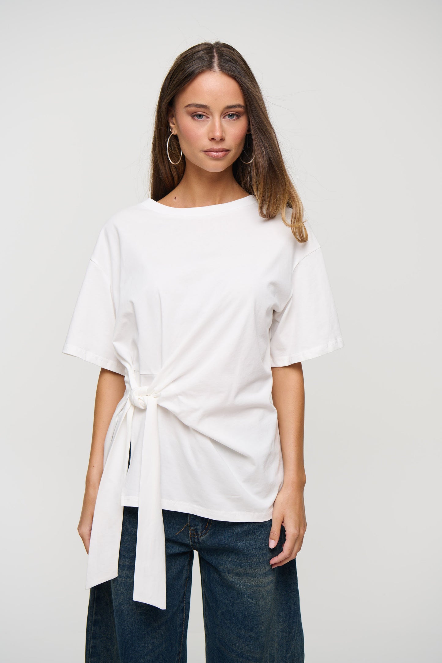 Daniella Tee White