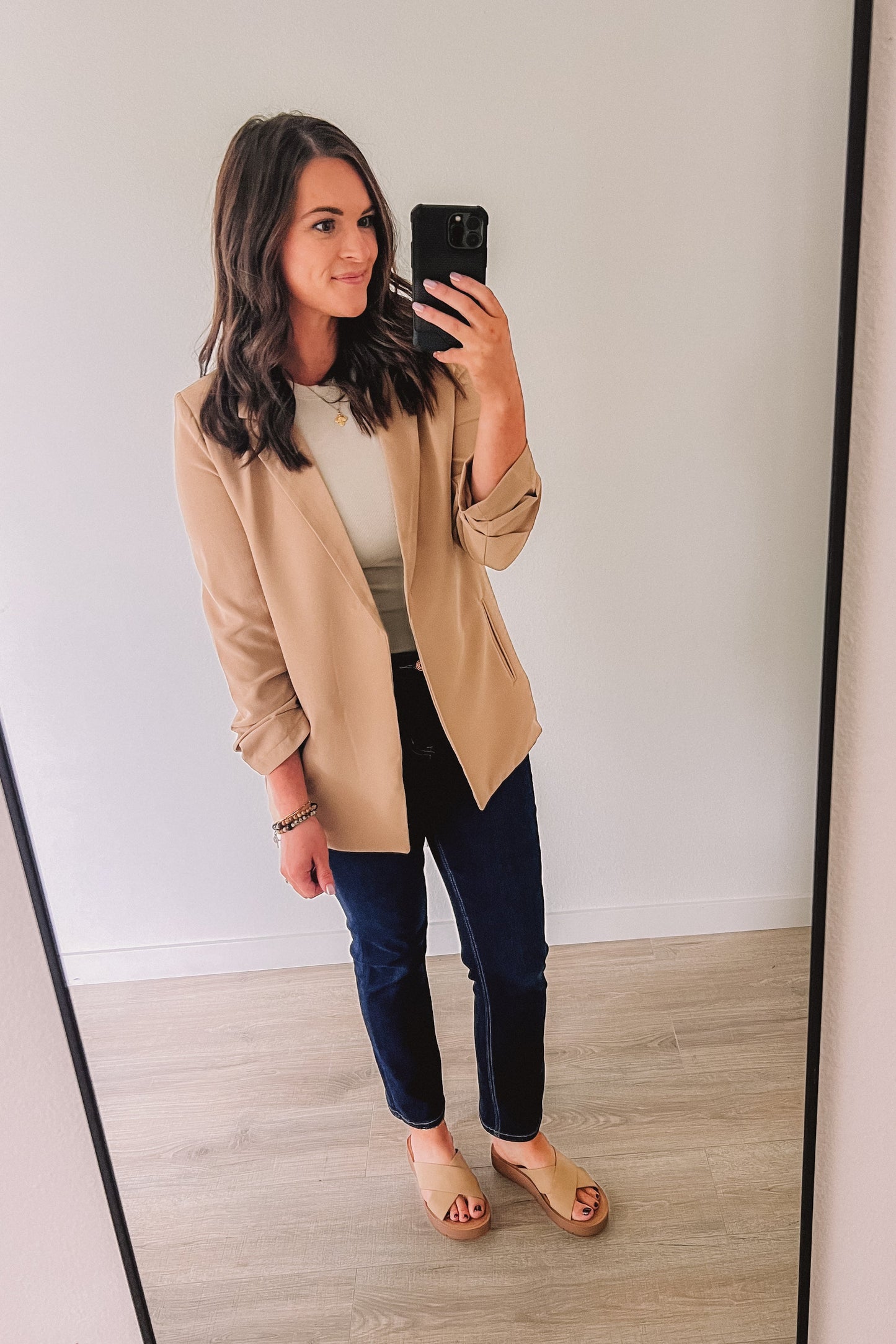 (SALE) Command The Room Blazer (Latte)