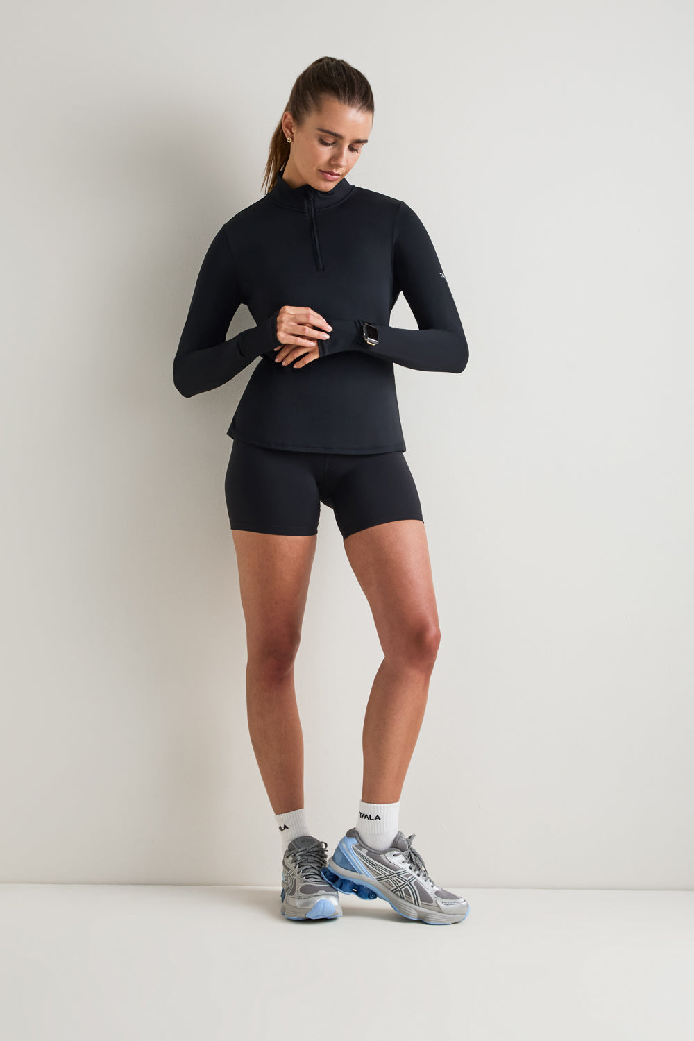 UltraLite Quarter Zip Jacket - Black